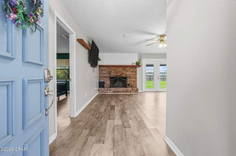 3 bedroom SingleFamilyResidence at 5721 Howard Road, Bay Front Unit 2, Panama City — photo 5