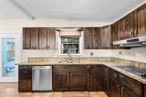 306 Carolyn Avenue, Panama City Beach FL - photo 10 of 41