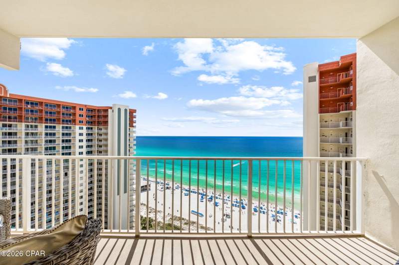 2 bedroom Condominium at 9900 S Thomas Drive 1911, Shores Of Panama, Panama City — photo 2