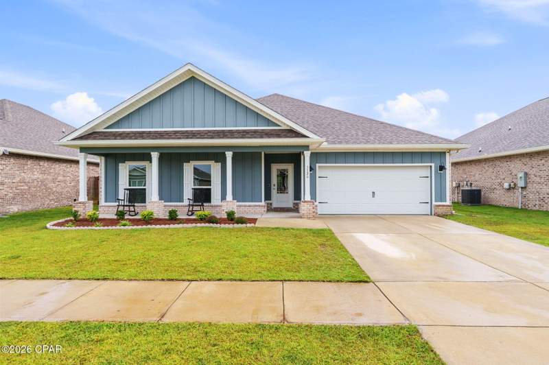 4 bedroom SingleFamilyResidence at 3126 Willie Drive, Hodges Bayou Plantation 1, Southport — photo 2