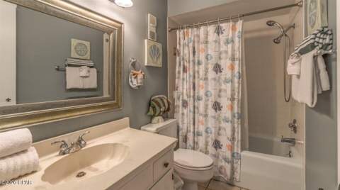 5801 Thomas Drive 621, Panama City FL - photo 6 of 27