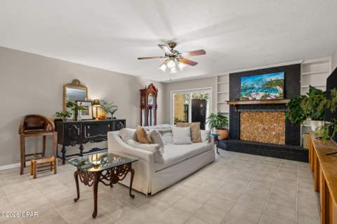 1025 W 19th Street 15A, Panama City FL - photo 8 of 30