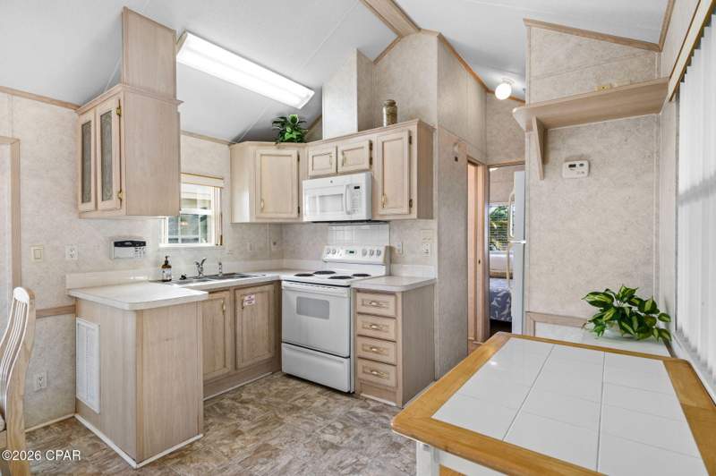 2 bedroom ManufacturedHome at 1219 Navy Boulevard 157, Emerald Pointe Resort, Panama City — photo 5