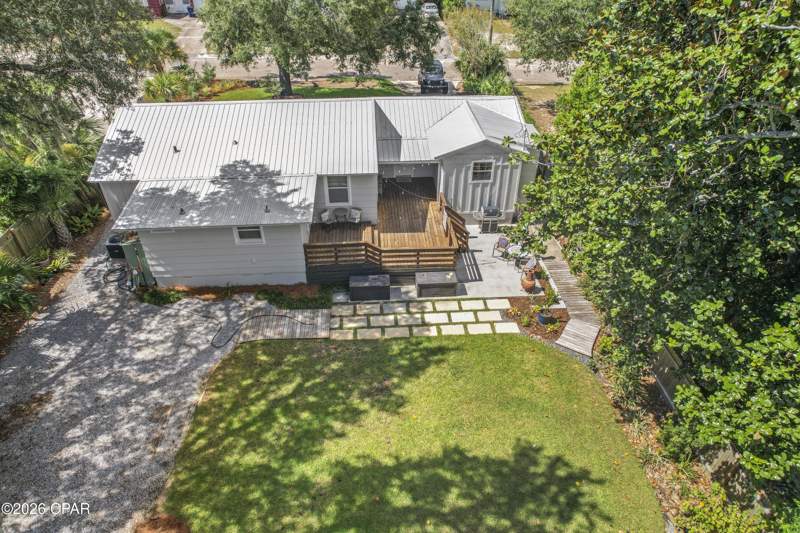 3 bedroom SingleFamilyResidence at 118 N Gayle Avenue, Cove Terrace, Panama City — photo 2