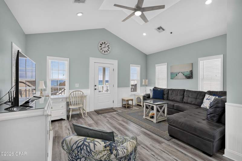 3 bedroom Condominium at 16328 Front Beach Road 20, Summer Towne Cottage Condo Ph II, Panama City Beach — photo 4