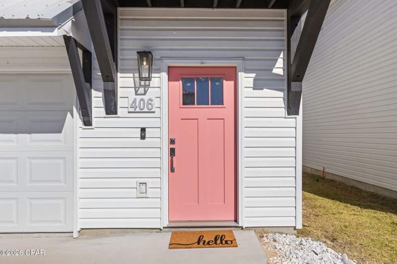 3 bedroom SingleFamilyResidence at 406 Raven Lane, Callaway Corners, Panama City — photo 2