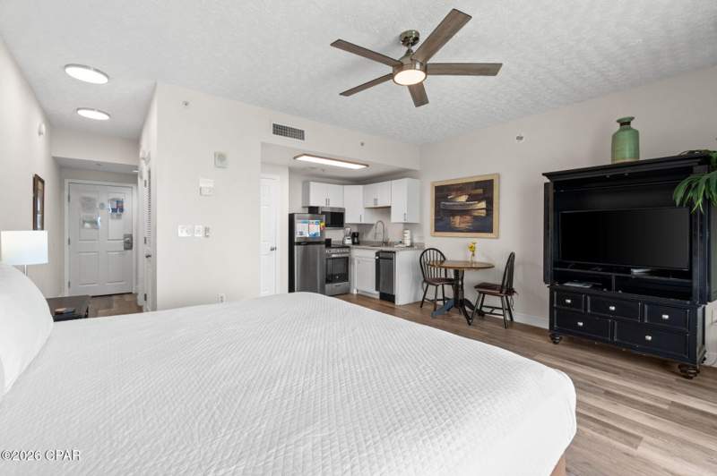 0 bedroom Condominium at 10901 Front Beach Road 1909, Majestic Beach Tower I, Panama City Beach — photo 5