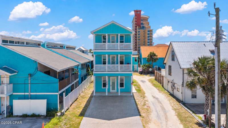 4 bedroom SingleFamilyResidence at 4115 Holiday Drive, Holiday Beach Unit 9, Panama City — photo 2