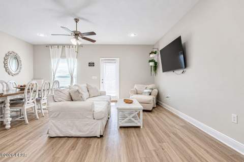 7454 Shadow Lake Drive, Panama City Beach FL - photo 6 of 37