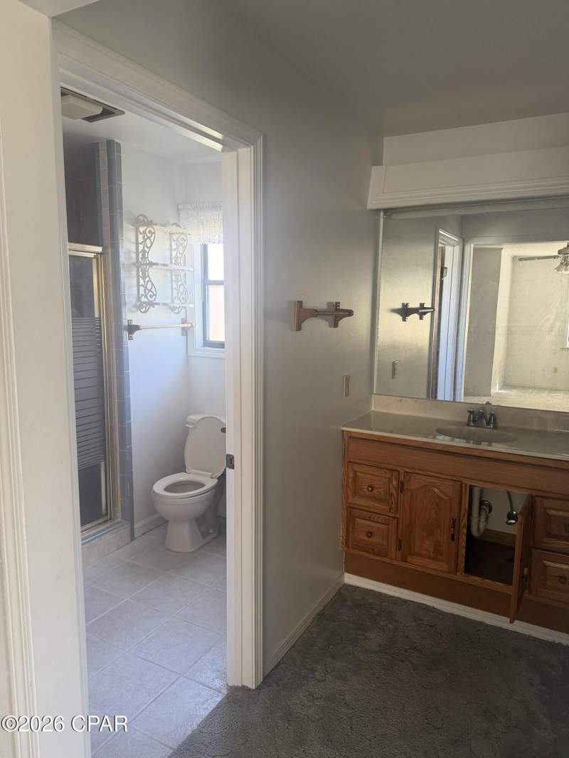 4 bedroom SingleFamilyResidence at 4825 Meadow Street, Lakeview Heights, Panama City — photo 4
