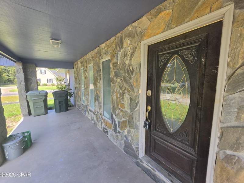 5 bedroom SingleFamilyResidence at 1303 Wisconsin Avenue, Lynn Haven, Lynn Haven — photo 4