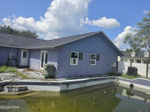1303 Wisconsin Avenue, Lynn Haven FL - photo 6 of 16
