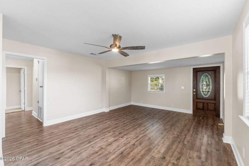 3 bedroom SingleFamilyResidence at 1620 Deer Avenue, Lakeside, Panama City — photo 5