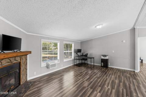 8804 Lory Lane, Youngstown FL - photo 14 of 56