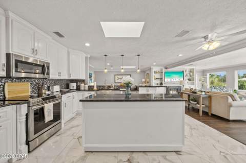 700 Driftwood Drive, Lynn Haven FL - photo 12 of 63