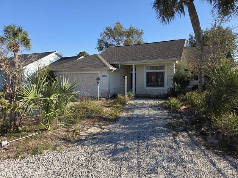 2 bedroom SingleFamilyResidence at 102 Bid A Wee Court, North Bid-A-Wee Beach 1st Add, Panama City Beach — photo 2