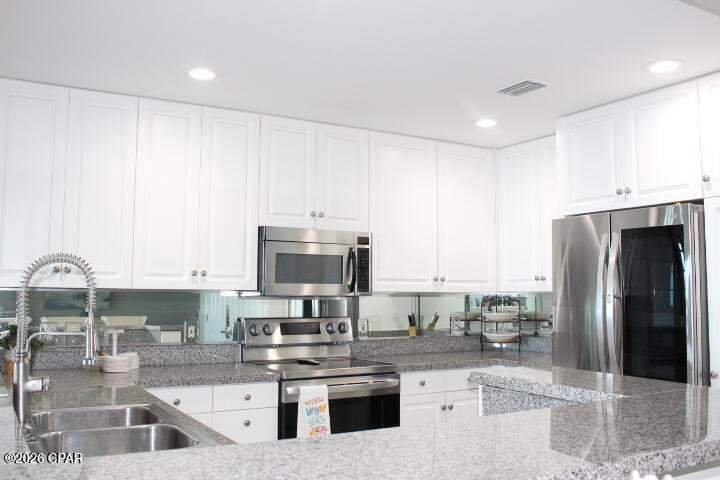 2 bedroom Condominium at 7505 Thomas Drive 1312B, En Soleil Condo, Panama City — photo 3