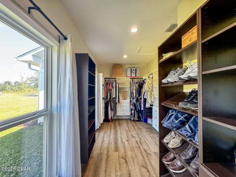 5863 Catalina Lane, Greenwood FL - photo 18 of 63