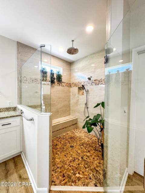 5863 Catalina Lane, Greenwood FL - photo 22 of 63