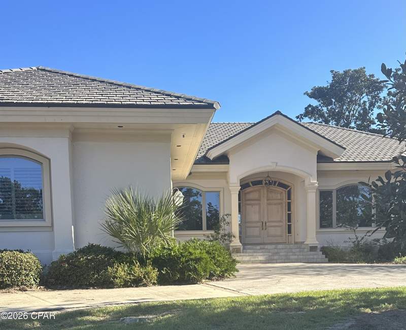 2 bedroom SingleFamilyResidence at 205 Marlin Circle, Bay Point Unit 1, Panama City — photo 2