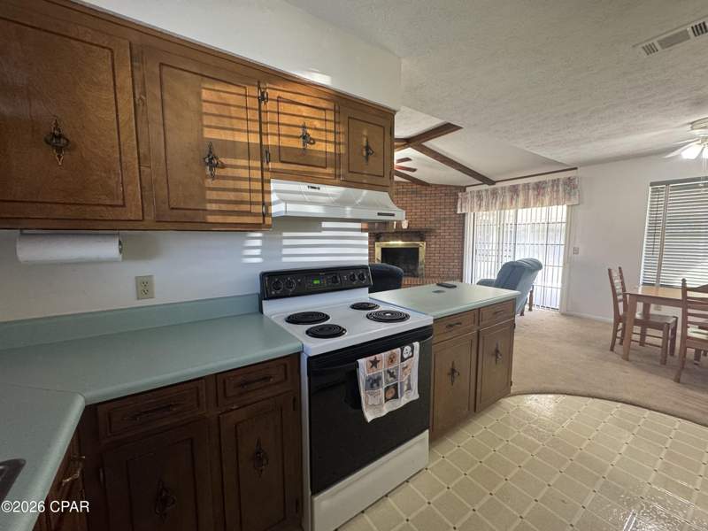 3 bedroom SingleFamilyResidence at 1207 Babby Lane, Forest Shores, Panama City — photo 5