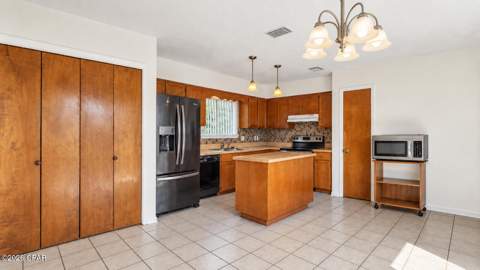 1301 Georgia Avenue, Panama City FL - photo 10 of 36