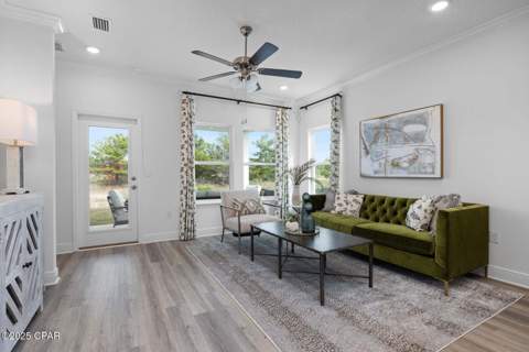 112 Hollis Circle, Port St Joe FL - photo 10 of 52