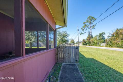 1002 Colorado Avenue, Lynn Haven FL - photo 10 of 50