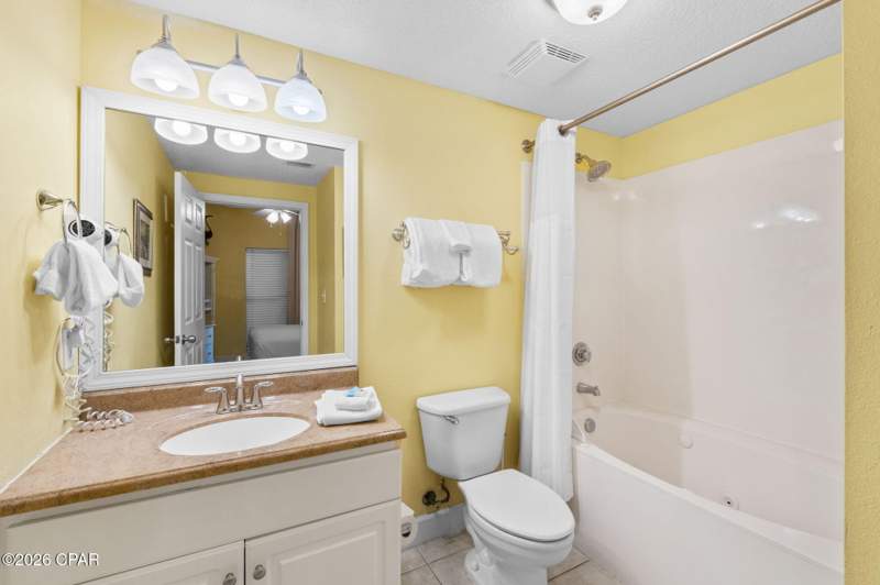 2 bedroom Condominium at 10901 Front Beach Road 705, Majestic Beach Tower I, Panama City Beach — photo 4