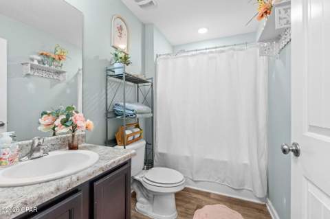 157 Merrion Road, Southport FL - photo 7 of 44