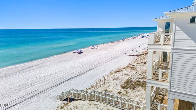 7 bedroom SingleFamilyResidence at 5915 Gulf Drive, Hadley's Beach, Panama City Beach — photo 2