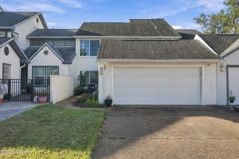 3 bedroom Attached at 2111 Country Club Drive, Tropical Bay, Lynn Haven — photo 5