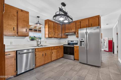 2619 Choctaw Trail, Marianna FL - photo 12 of 60