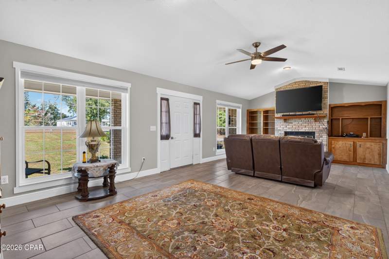 3 bedroom SingleFamilyResidence at 2619 Choctaw Trail, Indian Springs, Marianna — photo 4