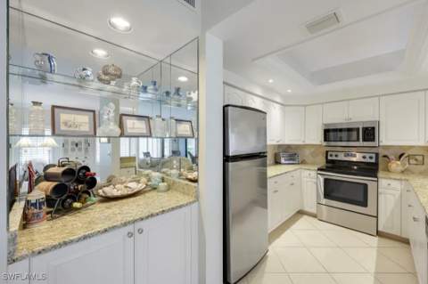 6770 Pelican Bay Blvd 225, Naples FL - photo 10 of 25