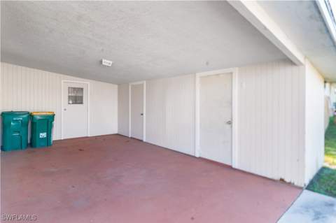 4820 Barcelona Cir, Naples FL - photo 18 of 18