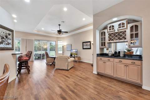 317 Harvard Ln, Naples FL - photo 10 of 50