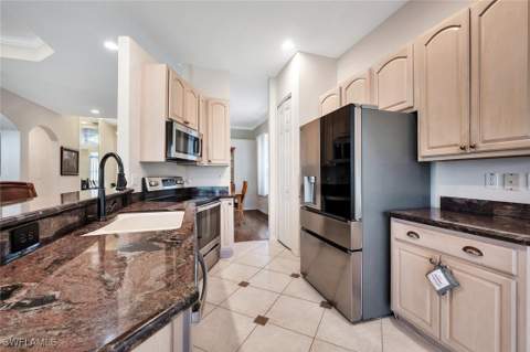 317 Harvard Ln, Naples FL - photo 13 of 50