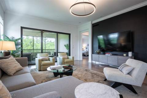 16360 Viansa Way 8-201, Naples FL - photo 10 of 35