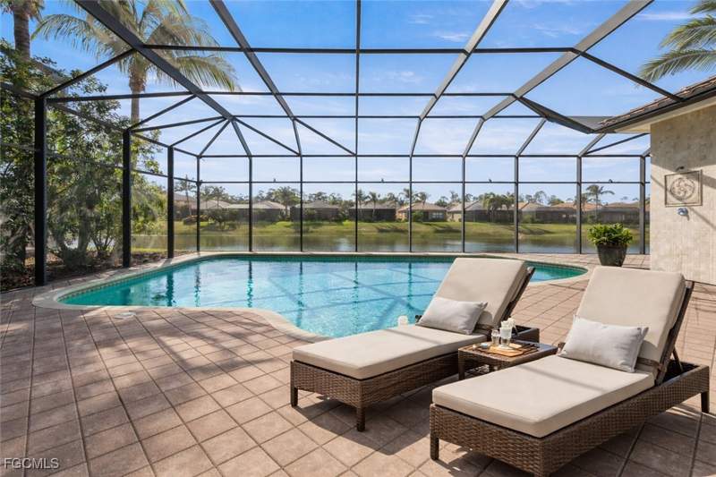 4 bedroom SingleFamilyResidence at 3412 Atlantic Cir, Riverstone, Naples — photo 3
