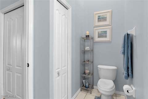 338 Newport Dr 1807, Naples FL - photo 19 of 38