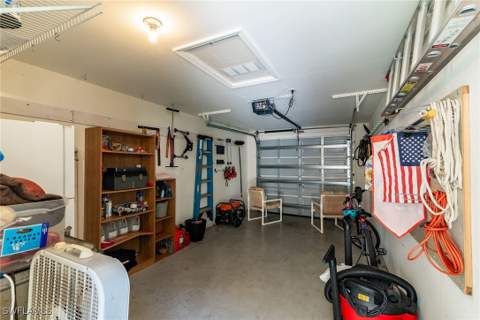 338 Newport Dr 1807, Naples FL - photo 23 of 38