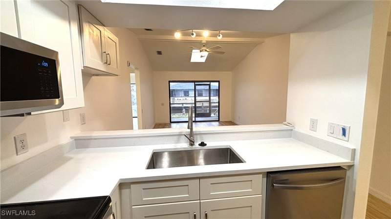 2 bedroom Condominium at 804 Mohawk Pkwy 103, Nautique Condo, Cape Coral — photo 5
