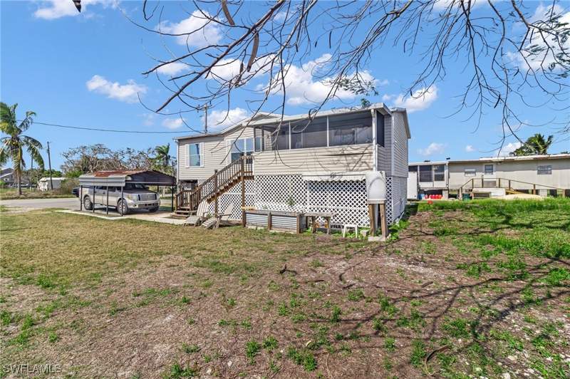 3 bedroom ManufacturedHome at 228 Mamie St, Chokoloskee, Chokoloskee — photo 3
