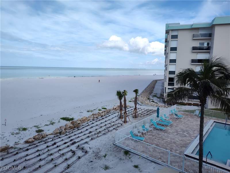 2 bedroom Condominium at 7400 Estero Blvd 528, Leonardo Arms Beach Club, Fort Myers Beach — photo 2