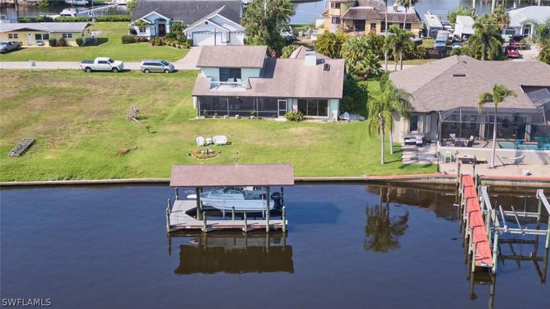 4 bedroom SingleFamilyResidence at 13350 Marquette Blvd, Fort Myers Shores, Fort Myers — photo 2