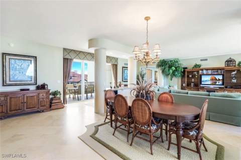 700 La Peninsula Blvd 401, Naples FL - photo 9 of 46