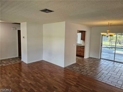 1404 SE 22nd Ter, Cape Coral FL - photo 12 of 41