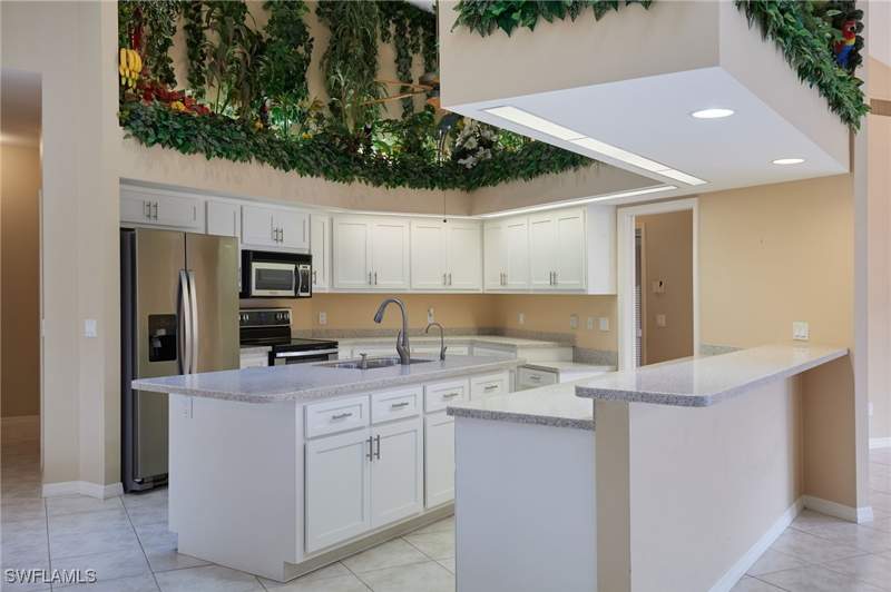 4 bedroom SingleFamilyResidence at 3667 Liberty Sq, Heritage Farms, Fort Myers — photo 5