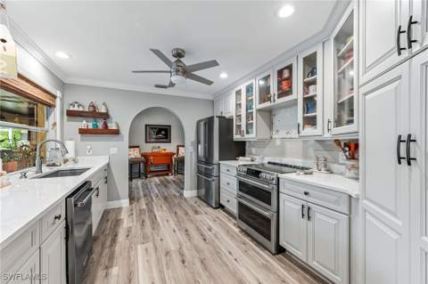 2812 SW 29th Ave, Cape Coral FL - photo 11 of 40